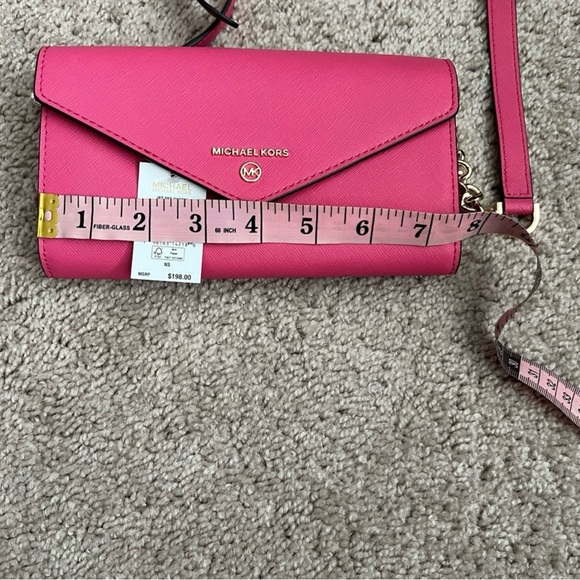michael kors jet set charm envelope phone crossbody Hibiscus pink new with tag - Picture 6 of 7